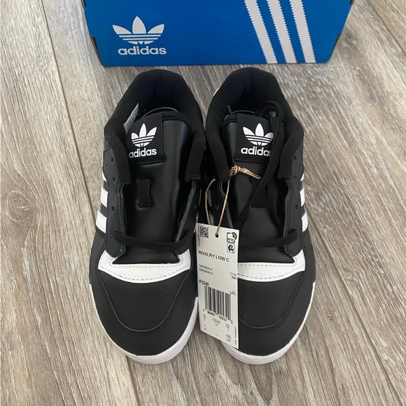 NWT Adidas Originals Rivalry Low Children’s Sneaker Kids Size 1 - Picture 4 of 6
